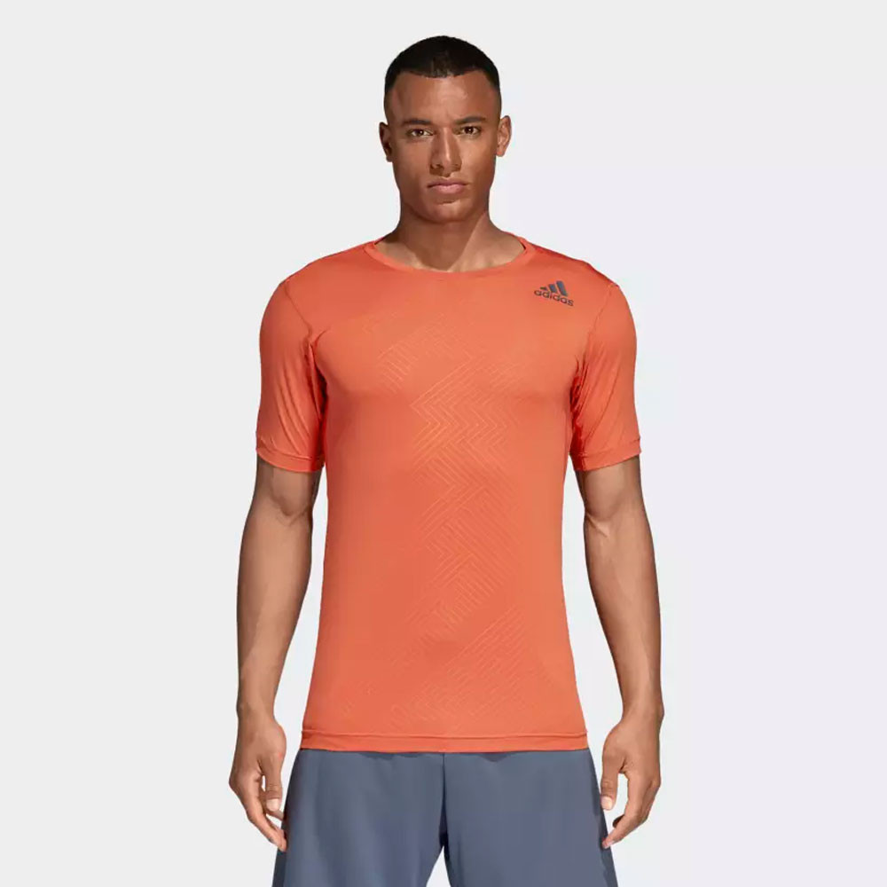 freelift tee
