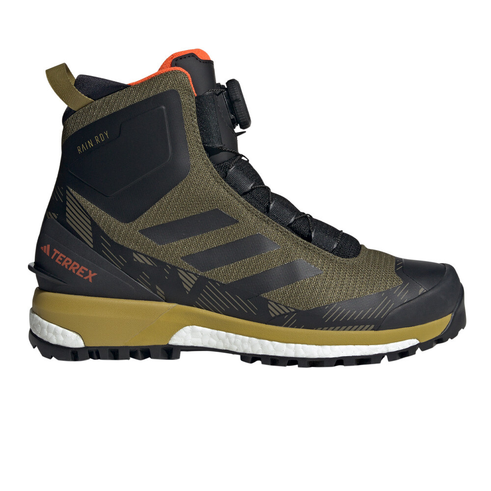 Focus Olive / Core Black / Pulse Olive