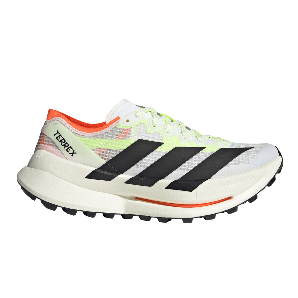 Cloud White/Core Black/Reflective Silver