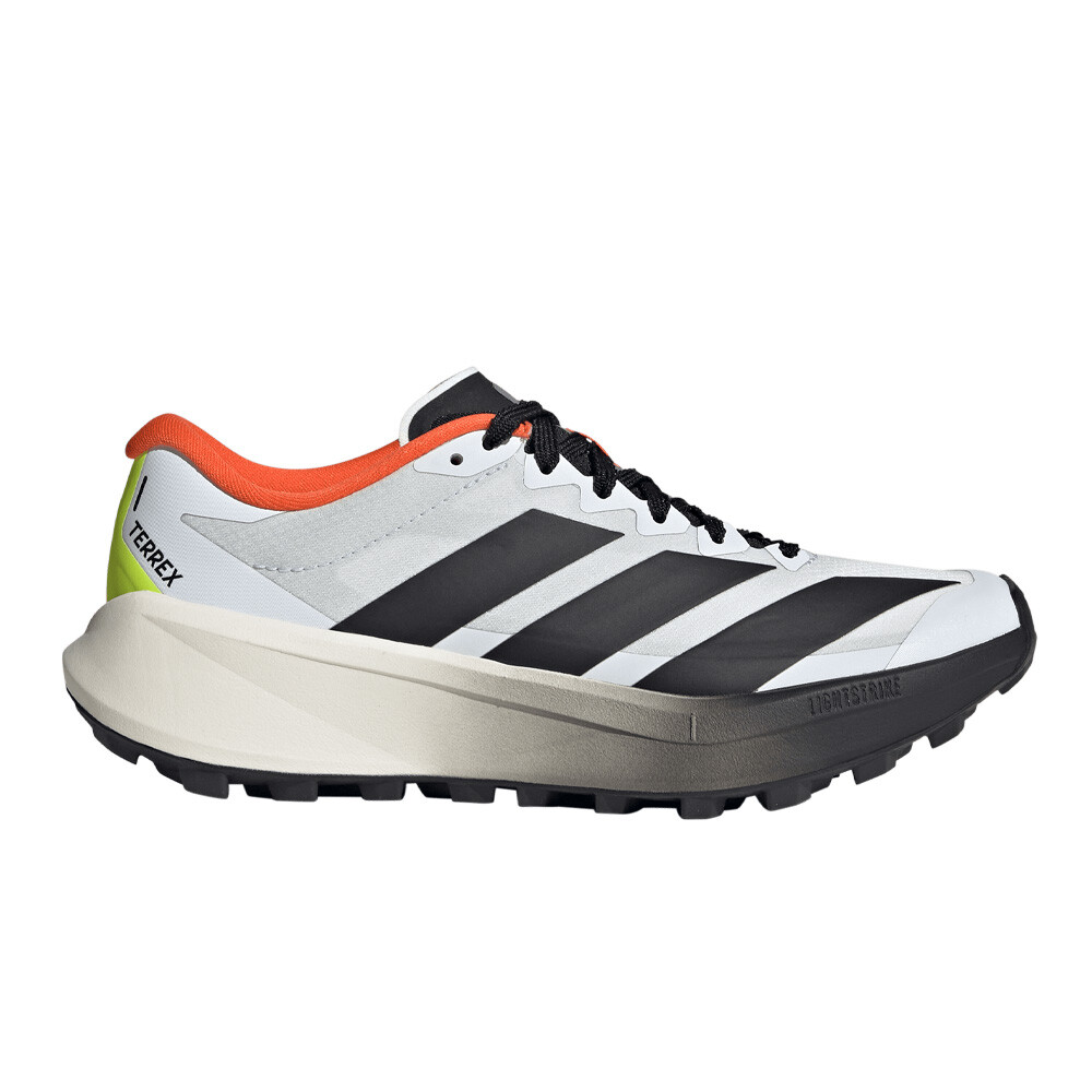 Cloud White / Core Black / Semi Impact Orange