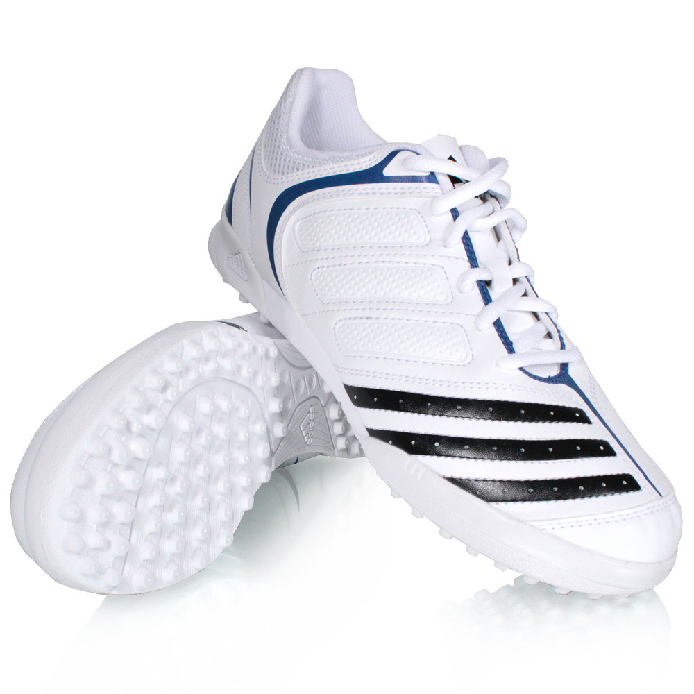 adidas Junior Howzat IV Cricket Shoes - 40% Off | SportsShoes.com