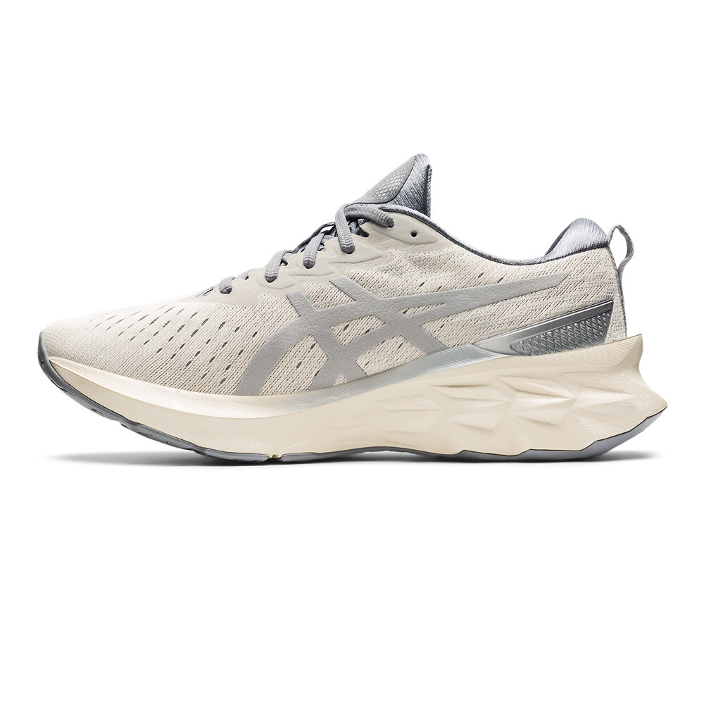 ASICS Novablast 2 Running Shoes - Save & Buy Online | SportsShoes.com