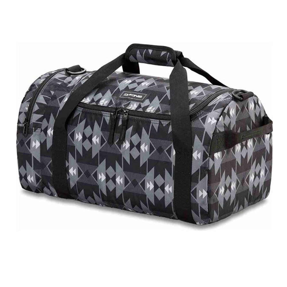 Dakine EQ 31L Duffle Bag Dakine EQ 31L Duffle Bag