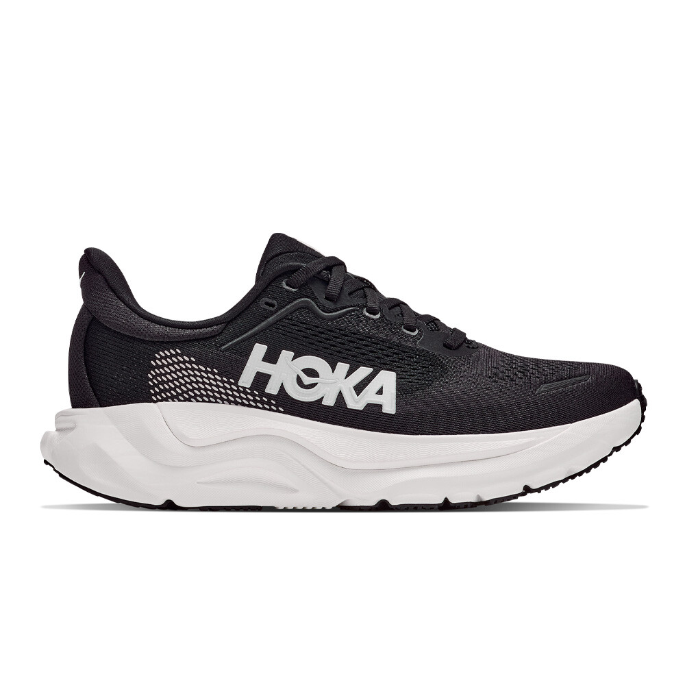 black / white