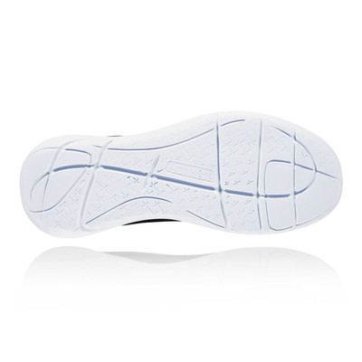 hoka hupana flow wide