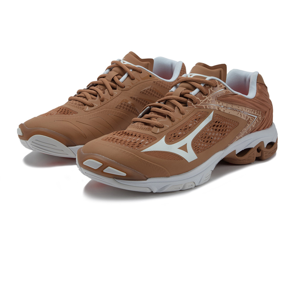mizuno indoor shoes