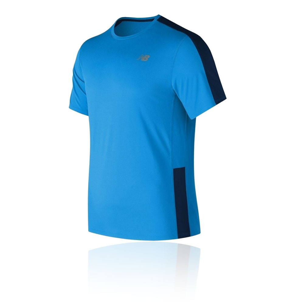 new balance accelerate running t shirt