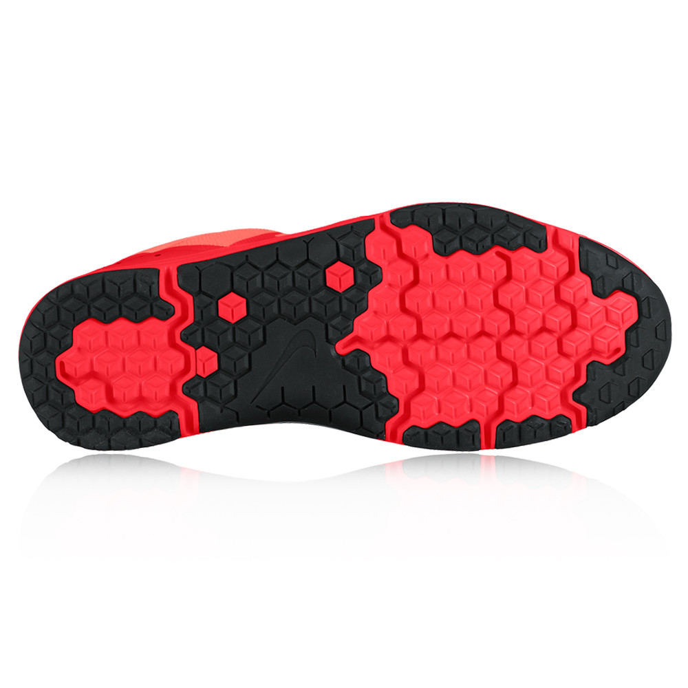 nike women's cross training shoes