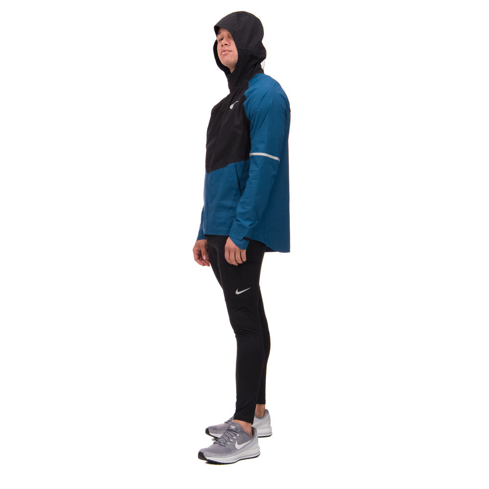 nike aeroshield running jacket