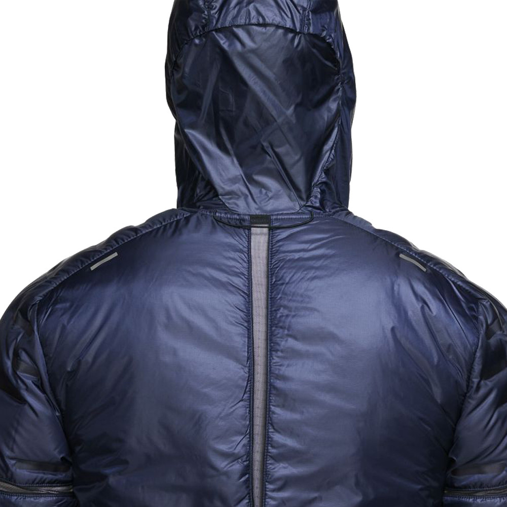 Nike Aeroloft Running Jacket - HO20 | SportsShoes.com