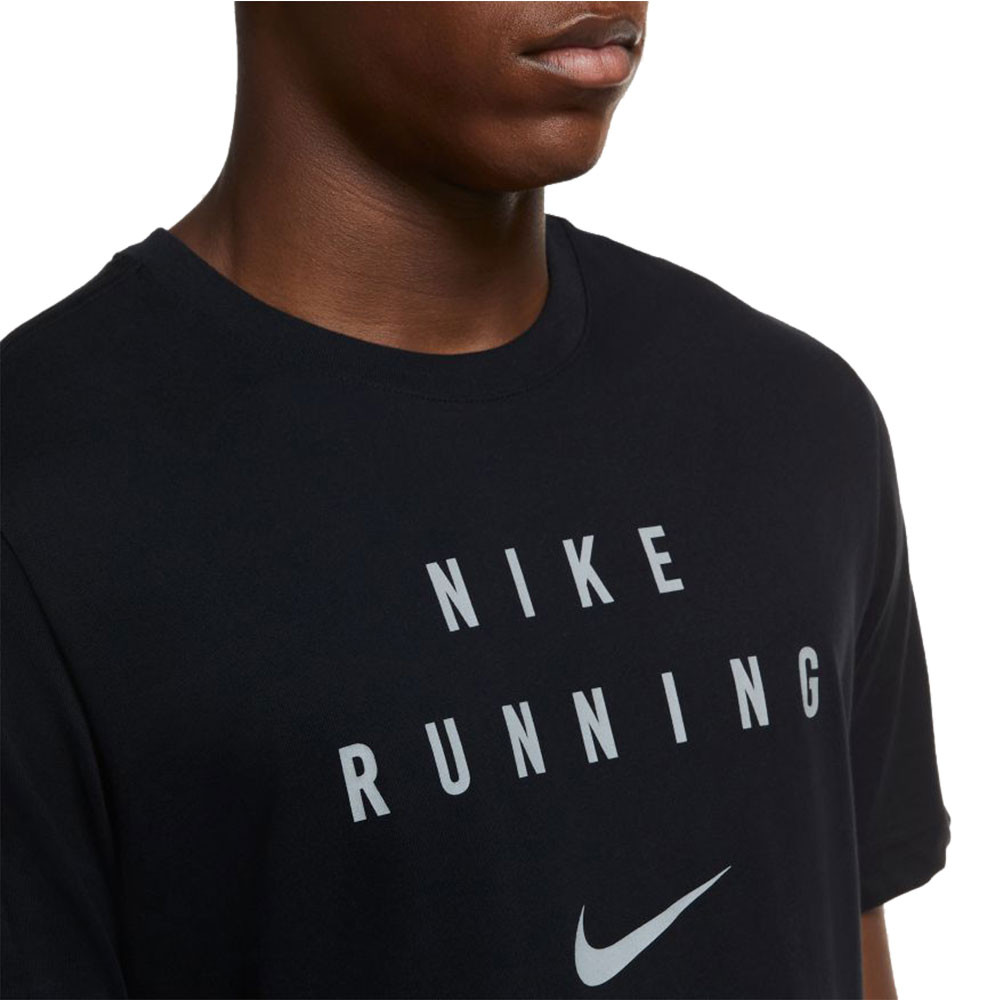 Nike DriFIT Run Division Running TShirt HO20