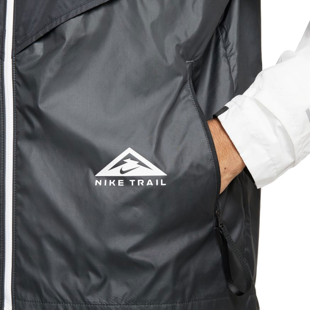 nike windrunner trail