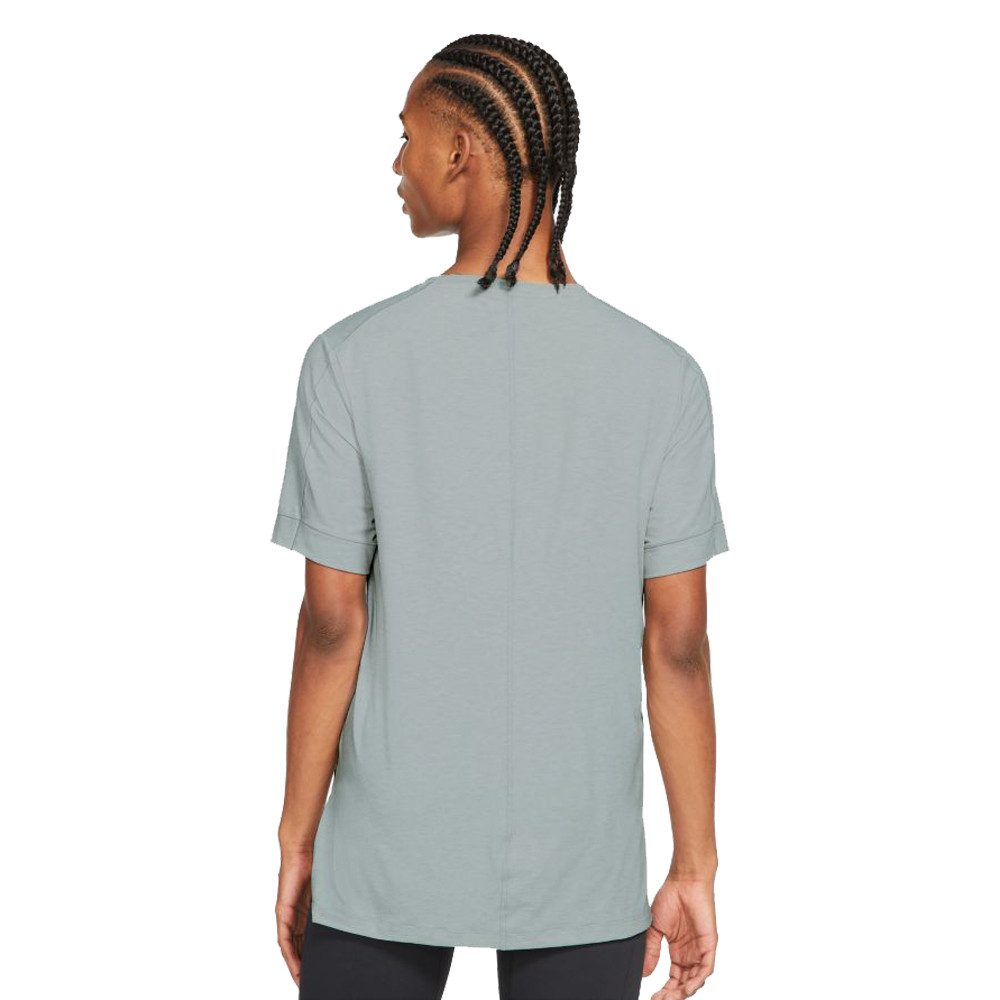 nike yoga dri fit t shirt