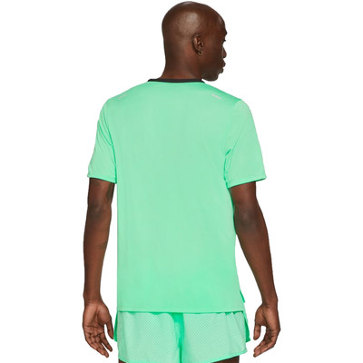 Nike Dri-FIT Rise 365 Running T-Shirt - SU21 | SportsShoes.com