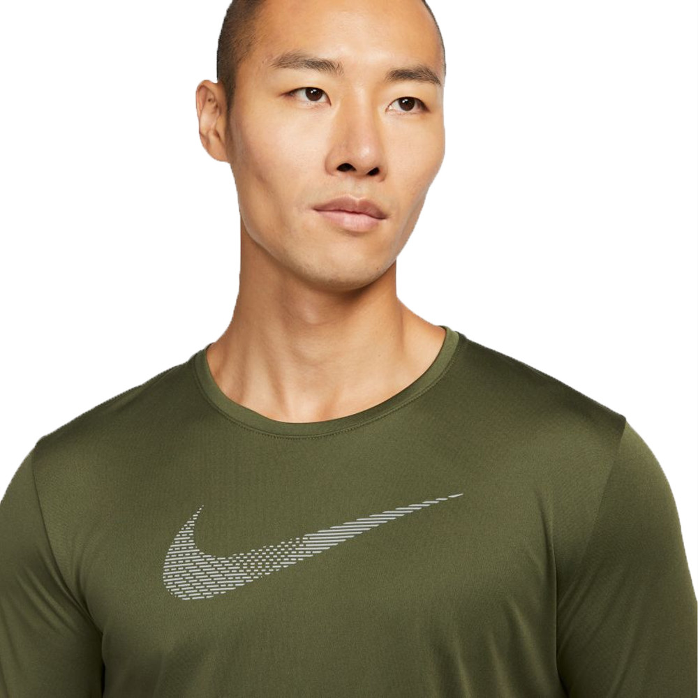 Nike Dri-FIT UV Run Division Miler 