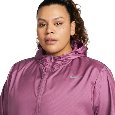Nike Essential Women's Running Jacket (Plus Size) - SP22 | SportsShoes.com