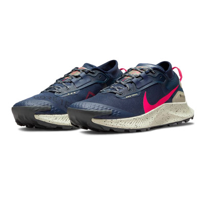 saucony waterproof trainers