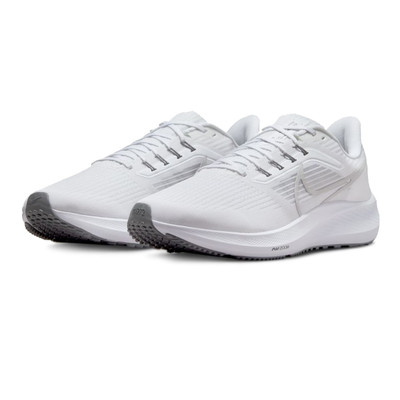 Nike Running Shoes \u0026 Trainers | SportsShoes.com