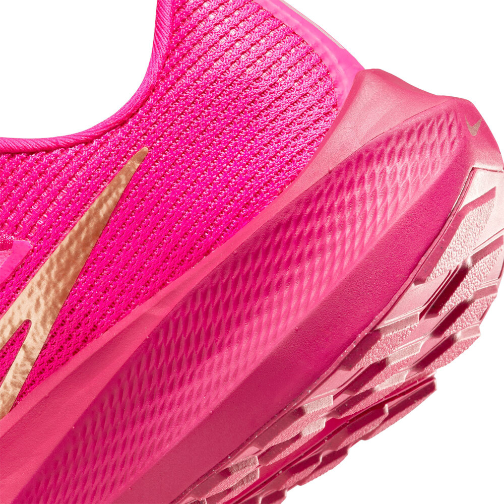Nike air zoom kynwood waterproof boots sales