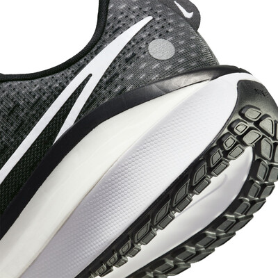 Nike Vomero 17 Women's Running Shoes - HO23