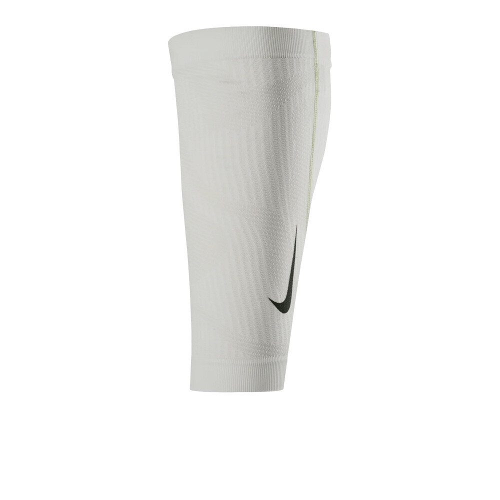 Summit White/ Proton