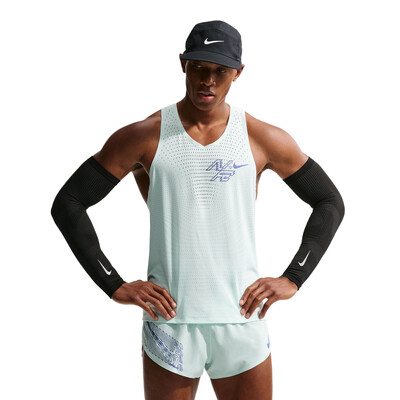 Nike Dri-FIT ADV Aeroswift Men's Running Vest - SU26