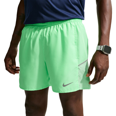Nike Miler Dri-FIT 5 Inch Herren-Laufshorts mit Innenslip - FA26