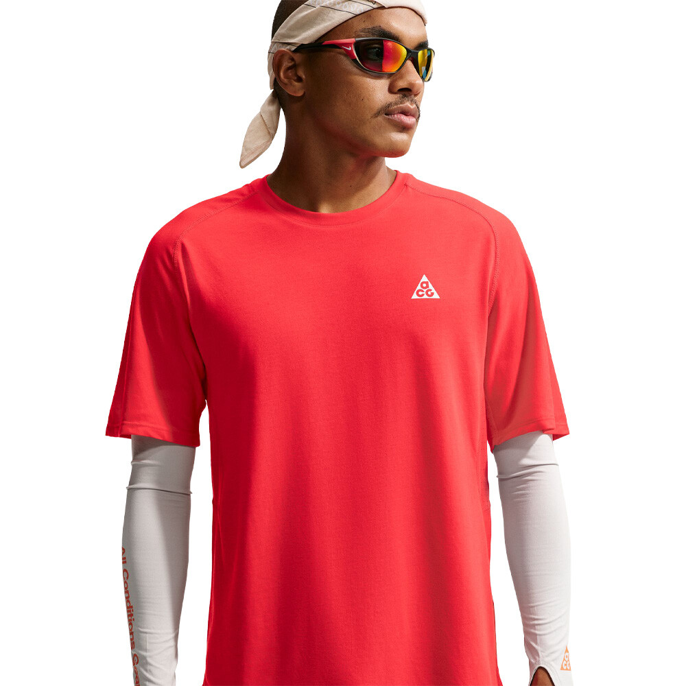 Nike ACG Dri-FIT ADV Solar Chase Men's Trail Running T-Shirt - FA26