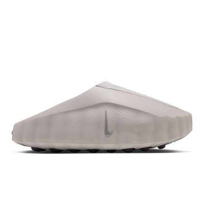 Nike Mind 001 Men's Pregame Mules - HO26 Nike Mind 001 Men's Pregame Mules - HO26