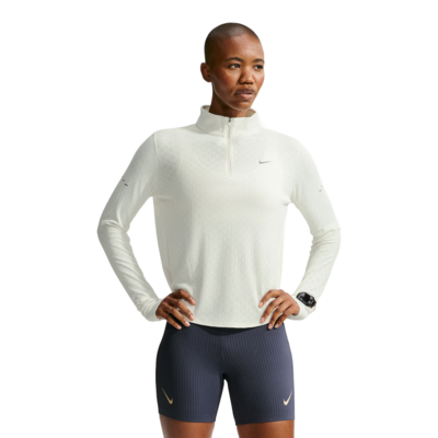 Nike Swift Aero-FIT 1/2 Reißverschluss Damen Laufhemd - HO26 Nike Swift Aero-FIT 1/2 Reißverschluss Damen Laufhemd - HO26