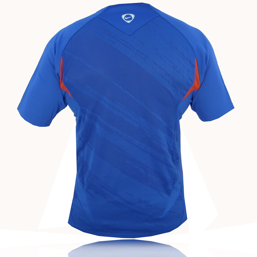 total sports nike t shirts