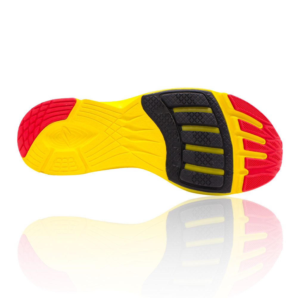 newton distance shoes