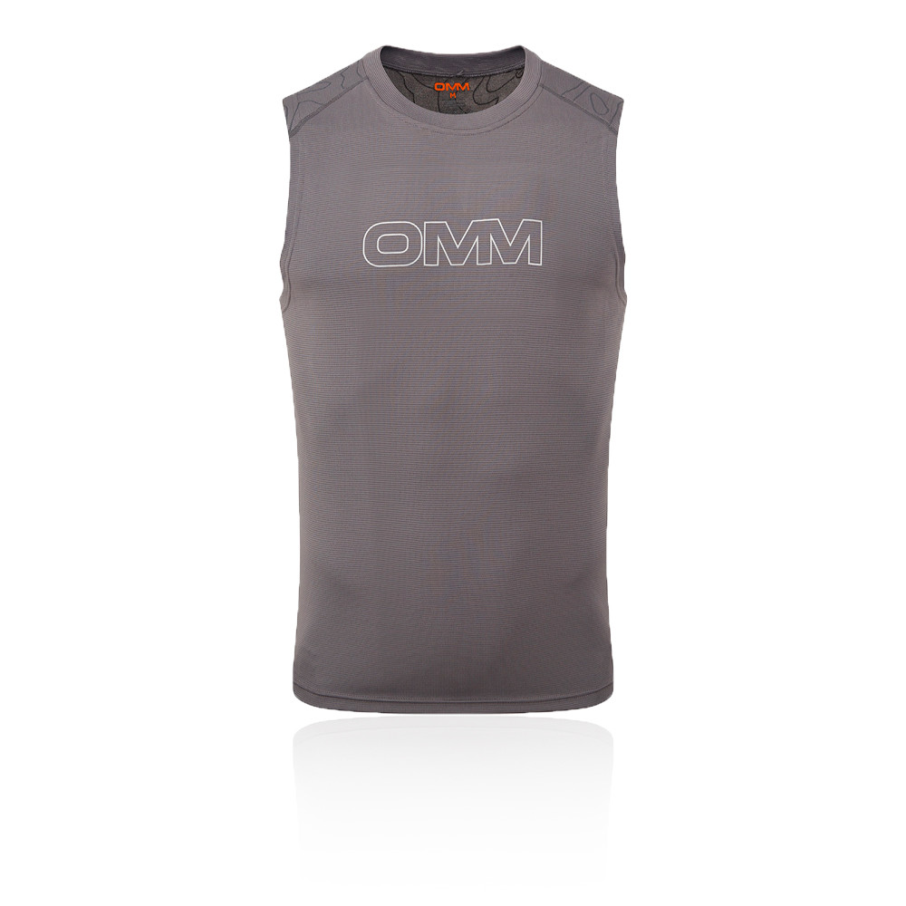 omm hydration vest