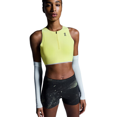 On Running On Performance Arm Sleeves - AW25