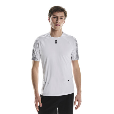On Running On Ultra-T hombre trail camiseta running - AW25