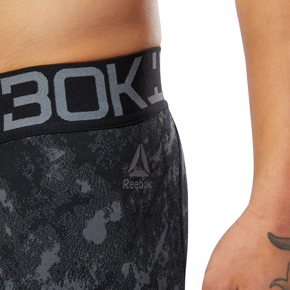 tuta reebok nera e grigia