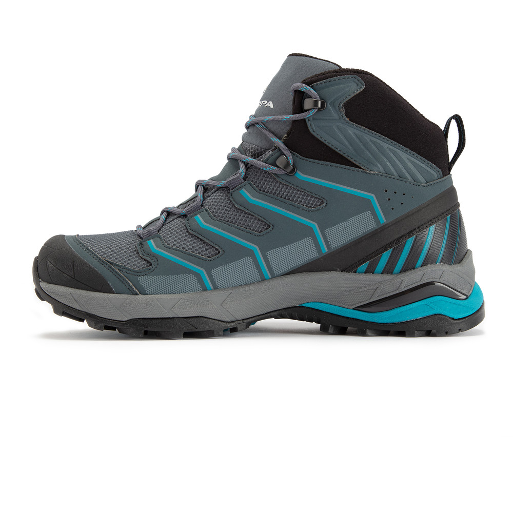 scarpa maverick gore tex walking boots