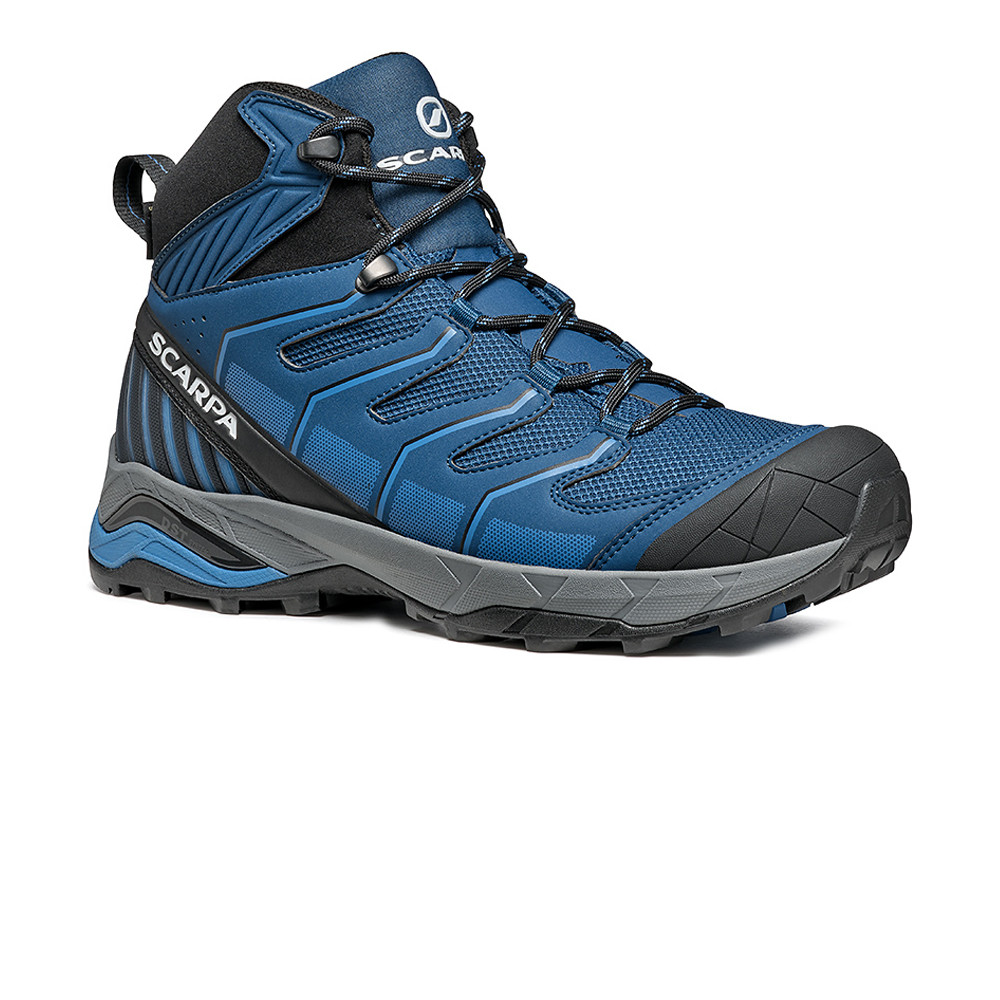 scarpa maverick gore tex walking boots