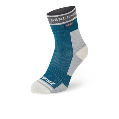 SealSkinz Halverstone Lightweight Waterproof Running Ankle Socks - AW25