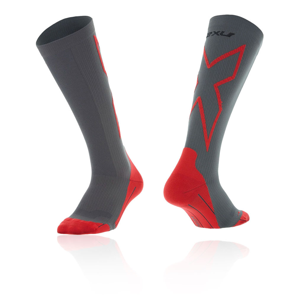 2XU Performance Compression Running Socks | SportsShoes.com