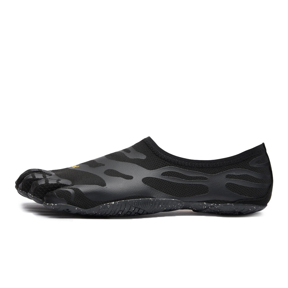 Vibram Fivefingers Gym Shoes | SportsShoes